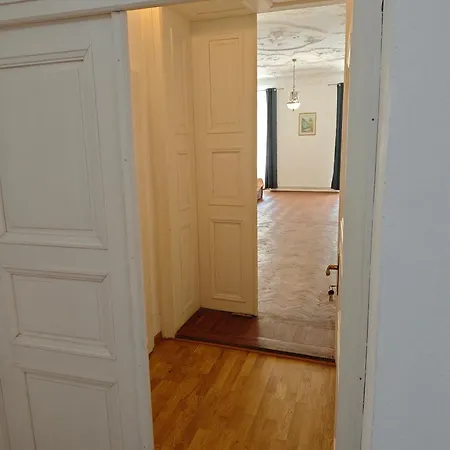 Clasic Apartment